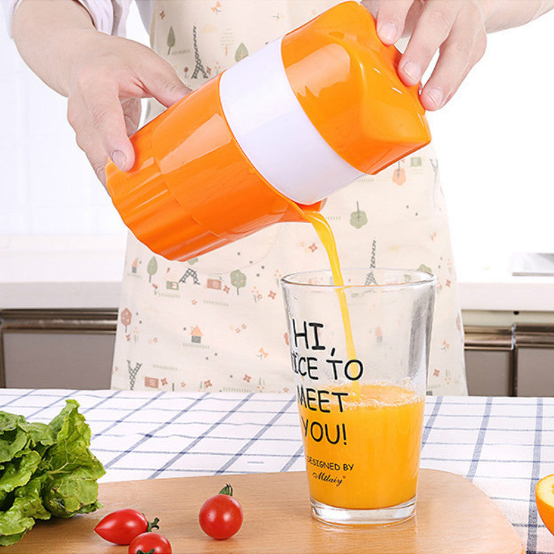 Manual Citrus Juicer – Handheld Press for Fresh Juice